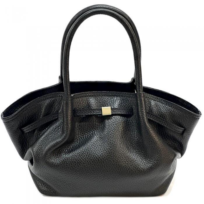 Handmade Soft Pebbled Leather Tote Bag: Italian Artisan Quality