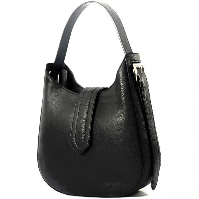 Handmade Full-Grain Pebbled Leather Shoulder Bag: Classic Italian Flap